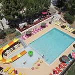 Sur Pilotis Avec Terrasse - Api-1-52-1515 Kemping Saint-Maime