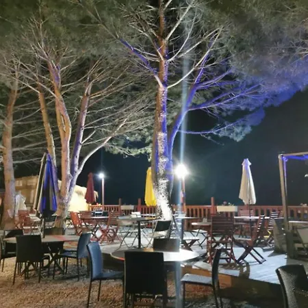 Sur Pilotis Avec Terrasse - Api-1-52-1515 Camping Saint-Maime