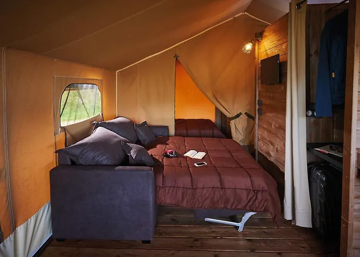 Sur Pilotis Avec Terrasse - Api-1-52-1515 *