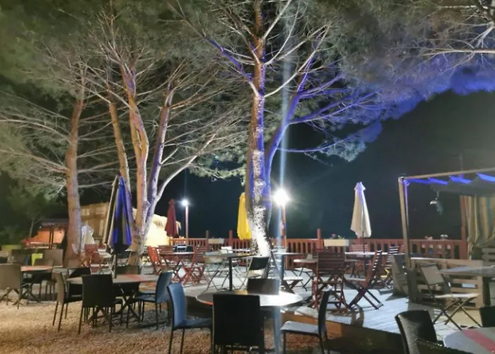 Sur Pilotis Avec Terrasse - Api-1-52-1515 Campingplads Saint-Maime
